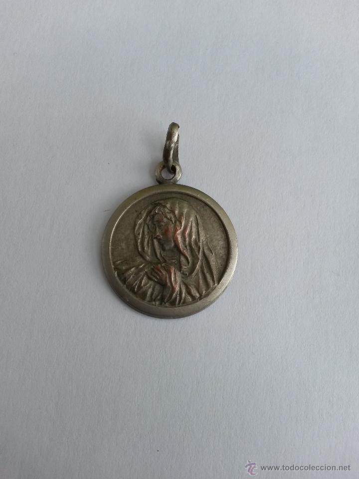 Antig&uuml;edades: Medalla virgen de 2 cms diametro - Foto 1