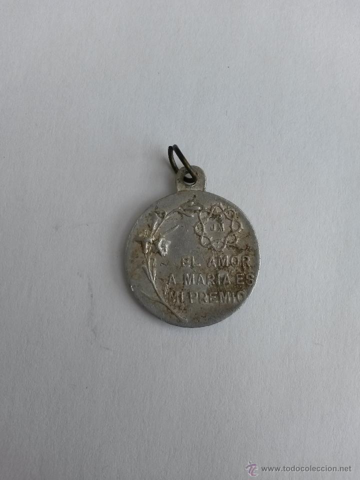 Antig&uuml;edades: Medalla virgen de 2 cms diametro - Foto 2