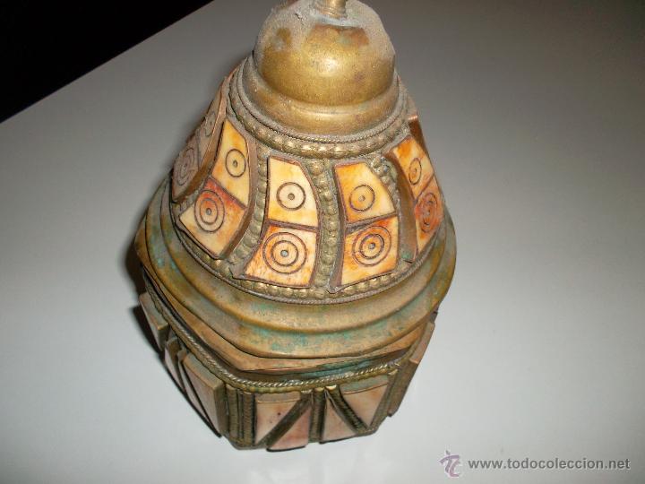 Antig&uuml;edades: joyero antiguo de bronce y hueso