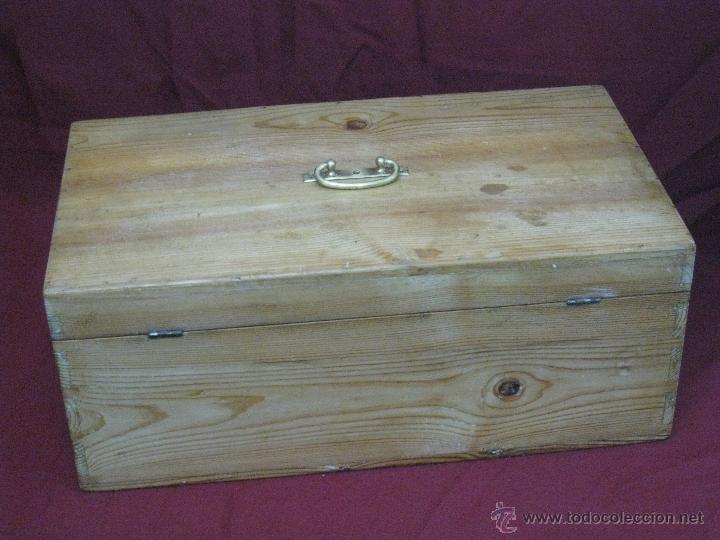 Antig&uuml;edades: ANTIGUA CAJA DE HERRAMIENTAS - Foto 3