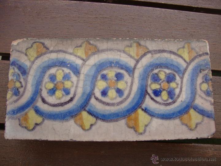 Antig&uuml;edades: Azulejo siglo Xix - Foto 1