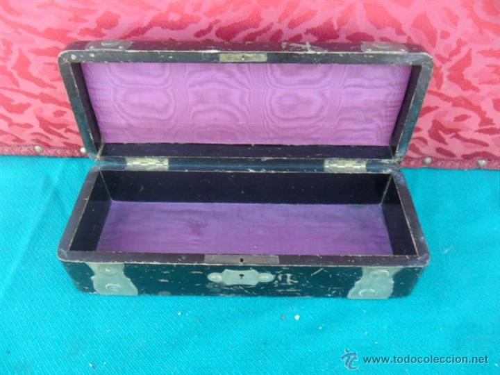 Antig&uuml;edades: caja antigua - Foto 2