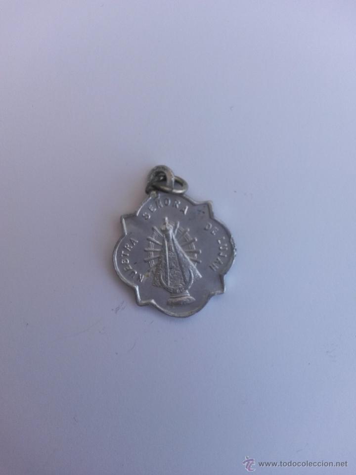 Antig&uuml;edades: Medalla nuestra se&ntilde;ora de lujan de 1,9 x 1,5 cms - Foto 1