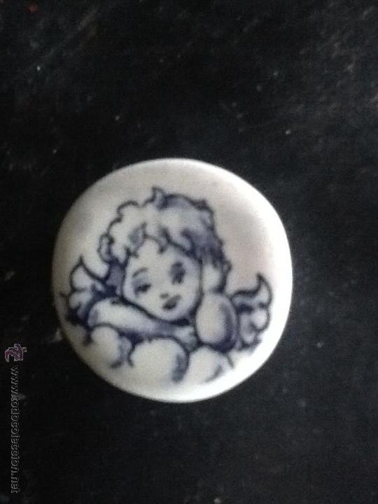 Antig&uuml;edades: BOT&Oacute;N DE CERAMICA DE TALAVERA CON QUERUBIN - Foto 1