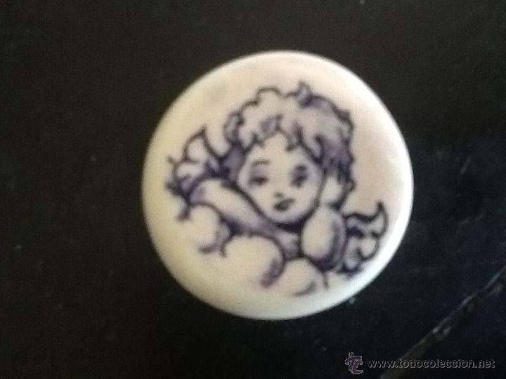 Antig&uuml;edades: BOT&Oacute;N DE CERAMICA DE TALAVERA CON QUERUBIN - Foto 1
