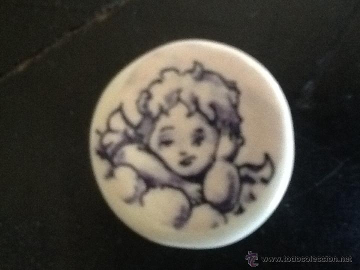 Antig&uuml;edades: BOT&Oacute;N DE CERAMICA DE TALAVERA CON QUERUBIN - Foto 1
