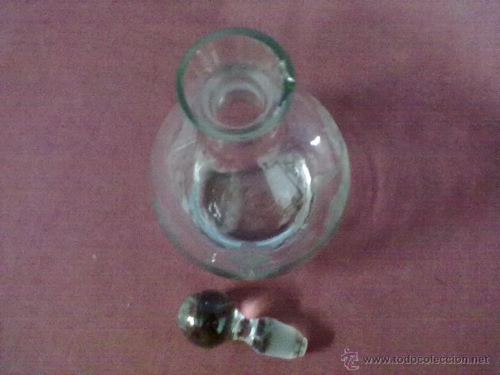 Antig&uuml;edades: BOTELLA CRISTAL SOPLADO Y TALLADO. - Foto 2