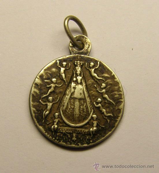 Antig&uuml;edades: Medalla de Virgen y Sagrado Coraz&oacute;n. - Foto 1