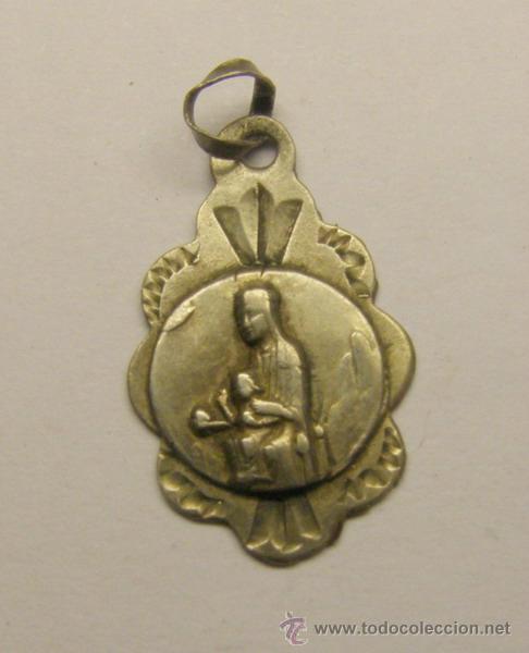 Antig&uuml;edades: Medalla de N&ordf; S&ordf; de Montserrat. - Foto 1