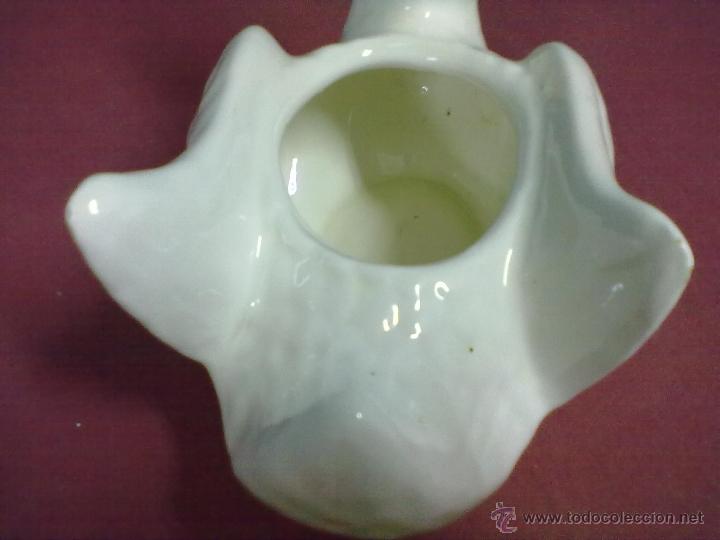 Antig&uuml;edades: CISNE CENTRO DE MESA LOZA FLORERO JARDINERA - Foto 7