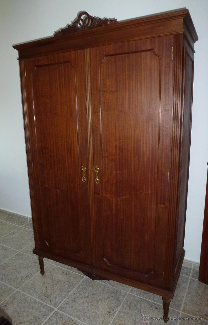 Antig&uuml;edades: Armario - Foto 1