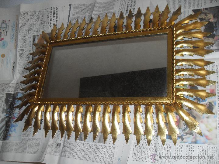 Antig&uuml;edades: Espejo metal sol rectangular. Hojas forja dorada. - Foto 3