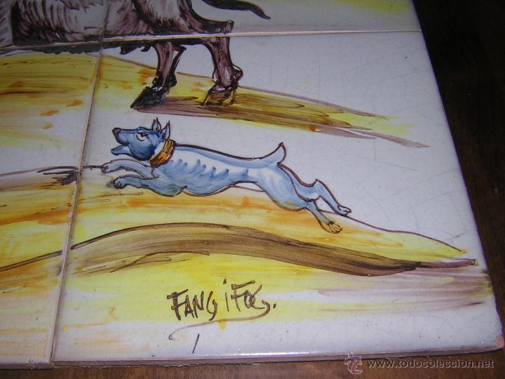 Antig&uuml;edades: ** ANTIGUA COMPOSICI&Oacute;N DE AZULEJOS CON ESCENA DE TOROS ** - Foto 4