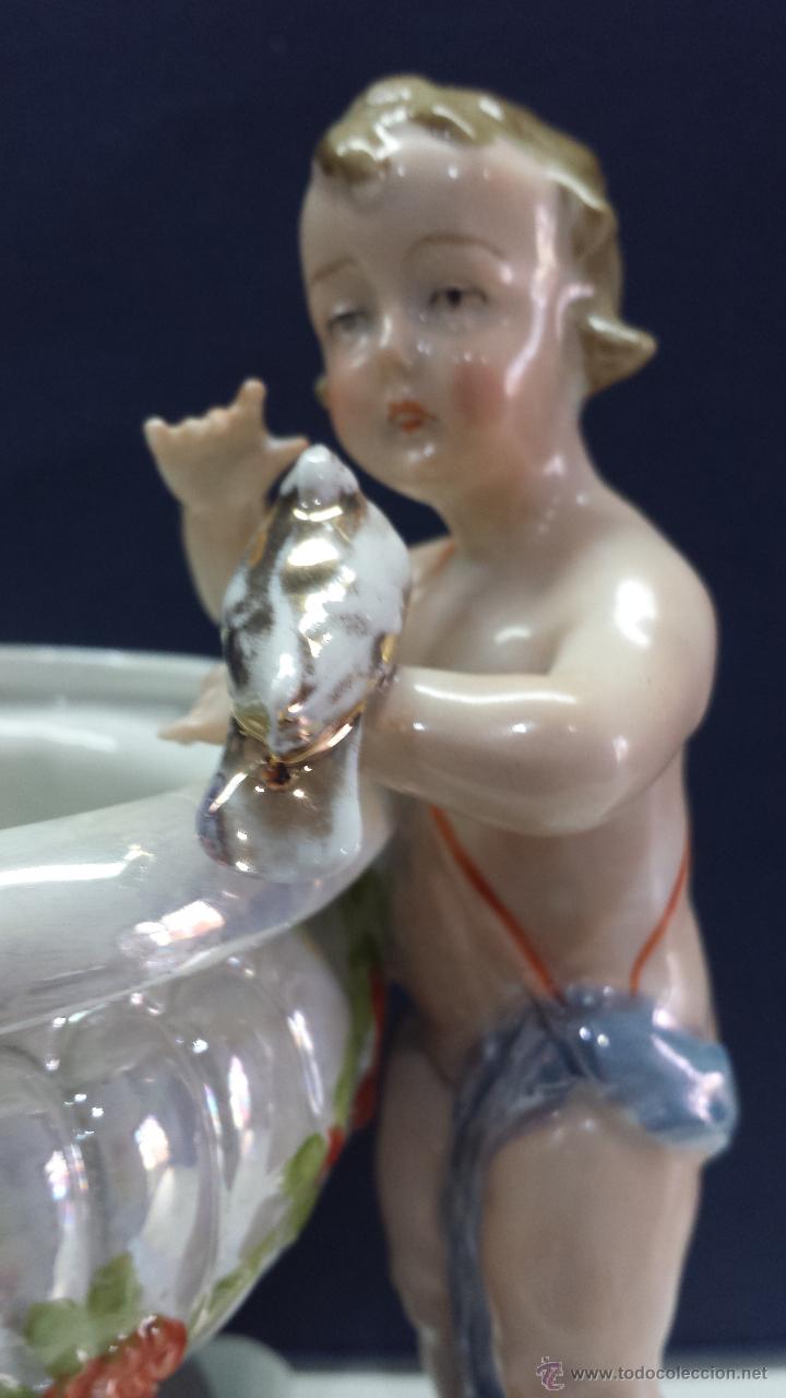 Antig&uuml;edades: Fuente con ni&ntilde;o - Foto 1