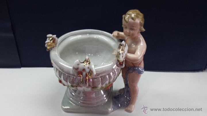 Antig&uuml;edades: Fuente con ni&ntilde;o - Foto 2