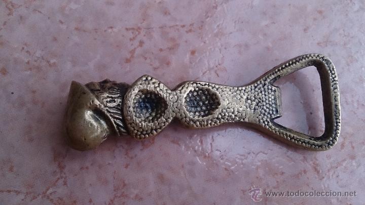 Antig&uuml;edades: Antiguo abridor en bronce cincelado . - Foto 5