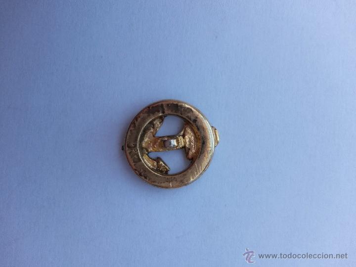 Antig&uuml;edades: Boton con ancla de 2 cms de diametro - Foto 2