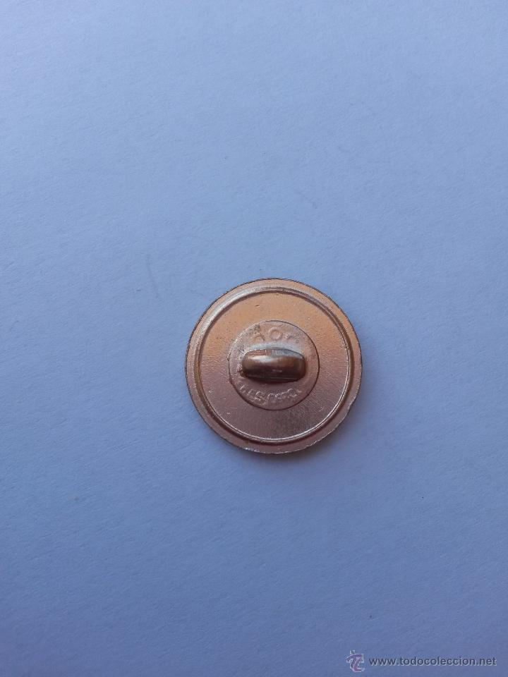 Antig&uuml;edades: Boton con ancla de 1,8 cms de diametro - Foto 2