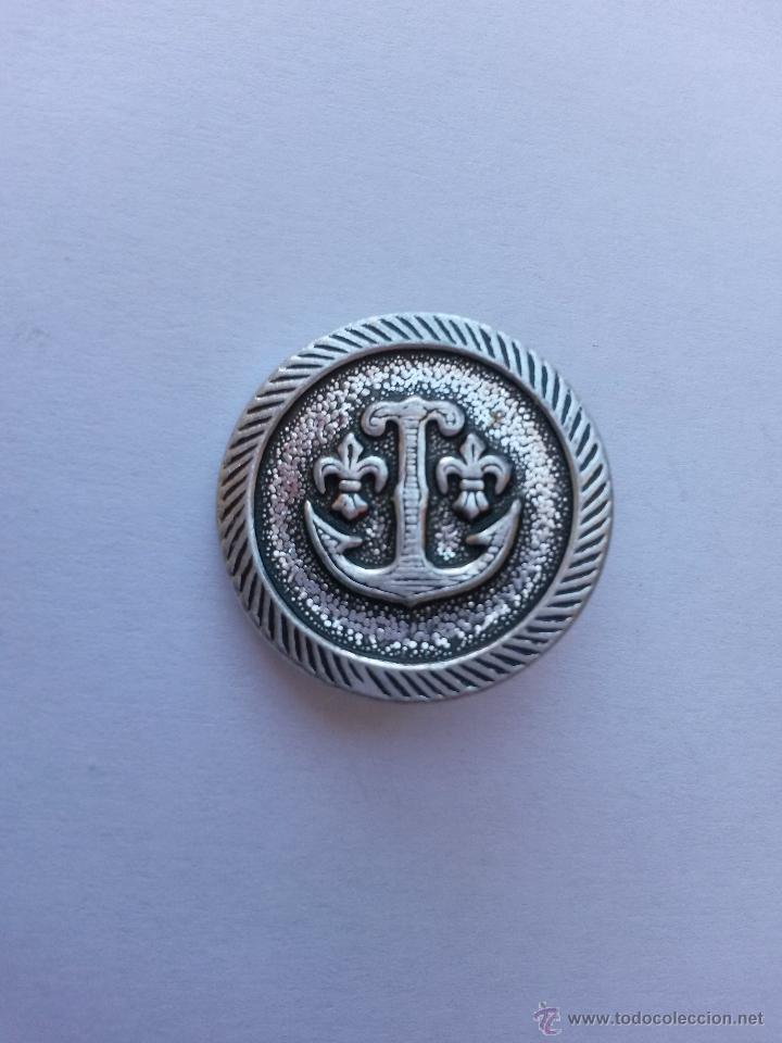 Antig&uuml;edades: Boton con ancla de 2,3 cms de diametro - Foto 1