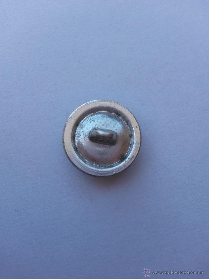 Antig&uuml;edades: Boton con ancla de 1,8 cms de diametro - Foto 2