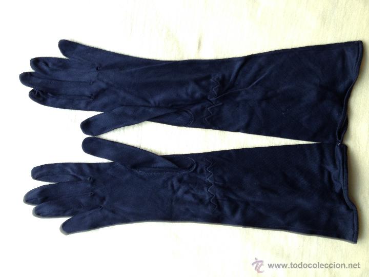 Antig&uuml;edades: par de guantes - Foto 3