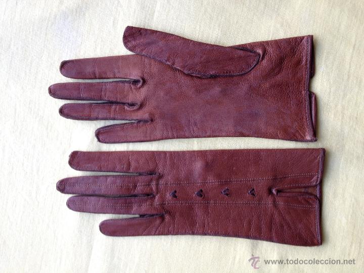 Antig&uuml;edades: PAR DE GUANTES - Foto 2