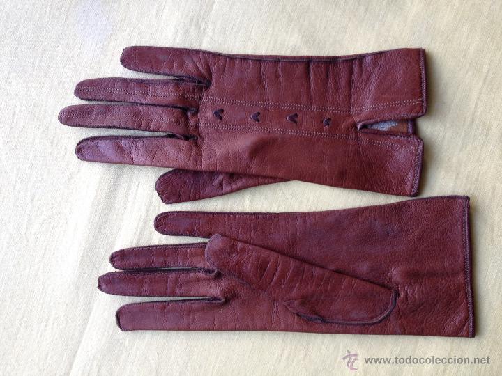 Antig&uuml;edades: PAR DE GUANTES - Foto 3
