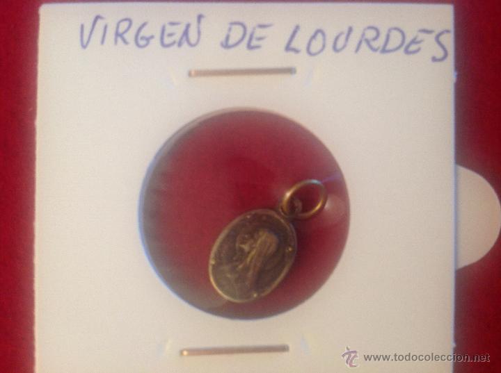Antig&uuml;edades: Medalla de la Virgen de Lourdes - Foto 1