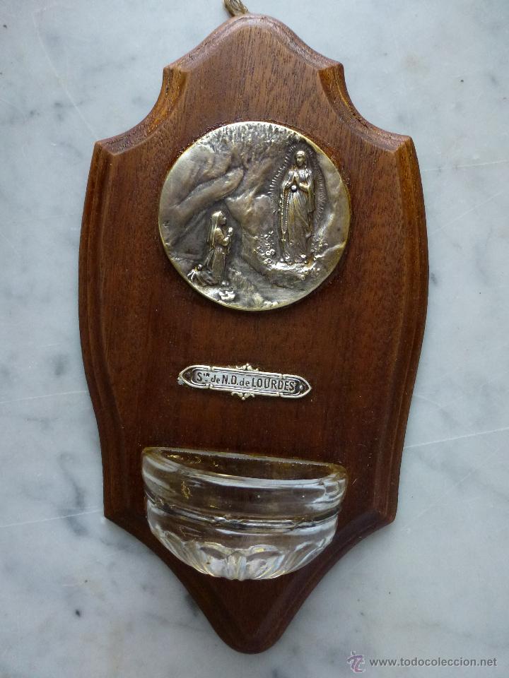Antig&uuml;edades: Piqueta, benditera  Virgen de Lourdes. - Foto 1