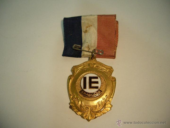 Antig&uuml;edades: I E GRADUADO  MEDALLA - Foto 1