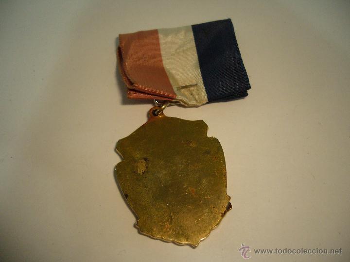 Antig&uuml;edades: I E GRADUADO  MEDALLA - Foto 2