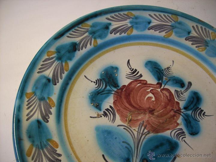 Antig&uuml;edades: PLATO CERAMICA DE TALAVERA - Foto 4