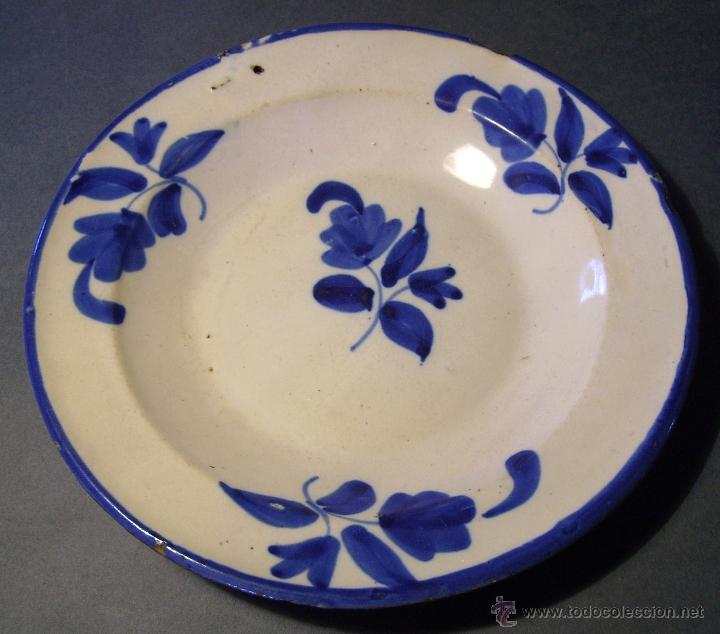 Antig&uuml;edades: PLATO  CERAMICA  DE  MANISES  XIX - Foto 1