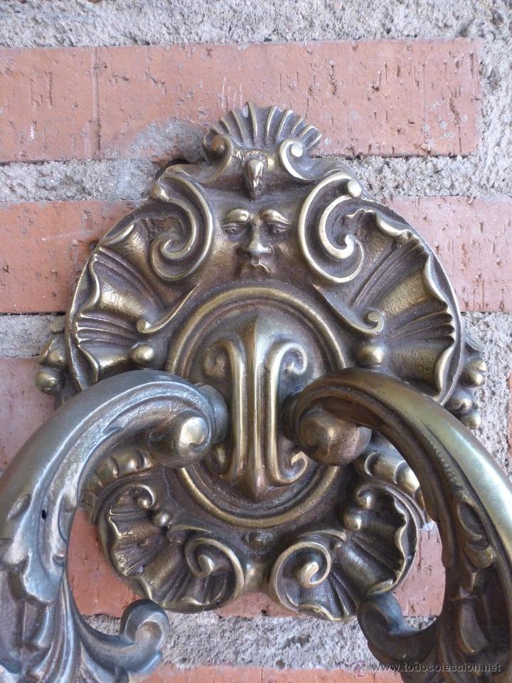 Antig&uuml;edades: APLIQUE DE PARED DE DOS BRAZOS EN BRONCE - Foto 2