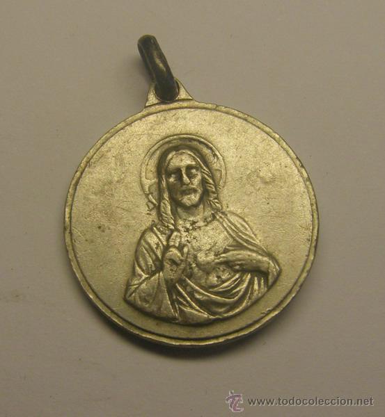 Antig&uuml;edades: Medalla religiosa, de la Virgen del Carmen. - Foto 2