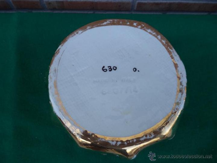 Antig&uuml;edades: macetero de porcelana y dorado - Foto 3
