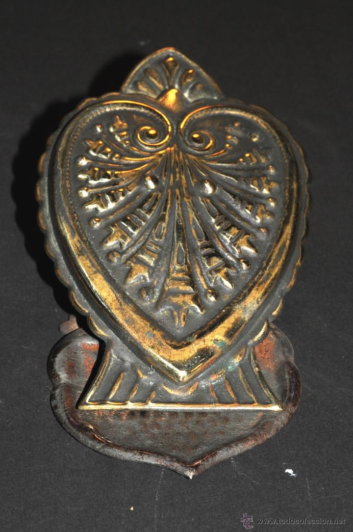 Antig&uuml;edades: ANTIGUA PINZA EN BRONCE Y HOJALATA - Foto 7