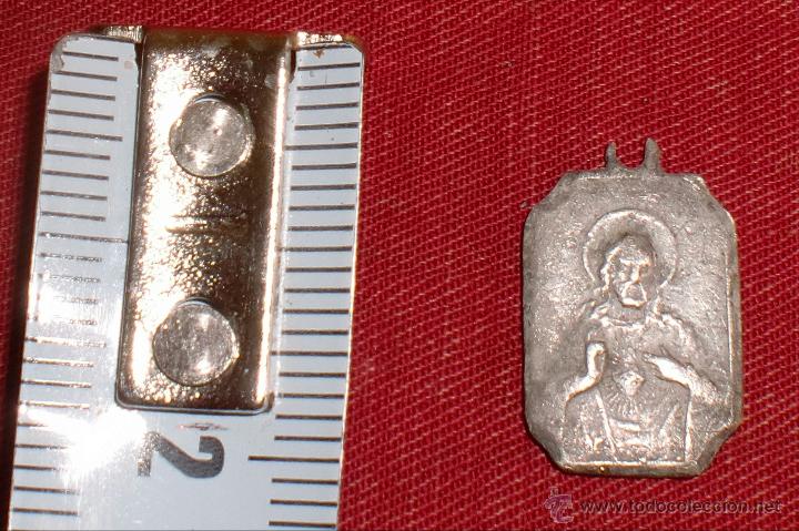 Antig&uuml;edades: peque&ntilde;a medalla de plata - Foto 2