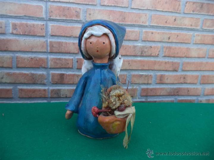 Antig&uuml;edades: figura de barro vidriadas a&ntilde;o 50 - Foto 1
