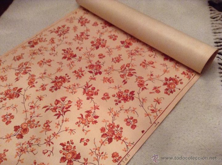 Precioso papel pintado inglés florecitas años 2 Vendido en Venta
