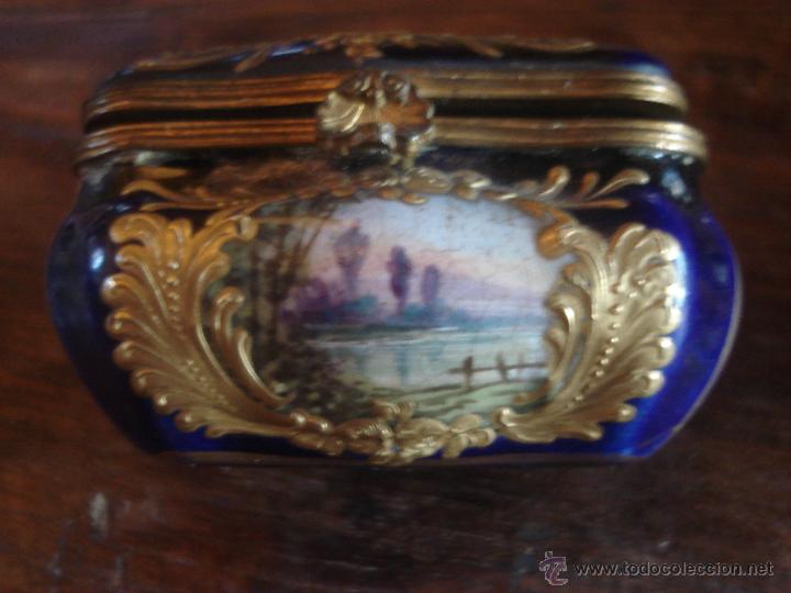 Antig&uuml;edades: Joyerito Sevres antiguo - Foto 2