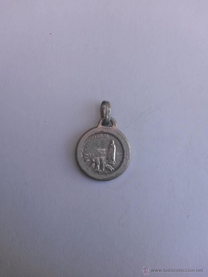 Antig&uuml;edades: Medalla religiosa de 1,4 cms de diametro - Foto 2