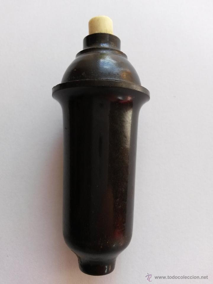Antig&uuml;edades: Interruptor de la luz  de bakelita - Foto 1