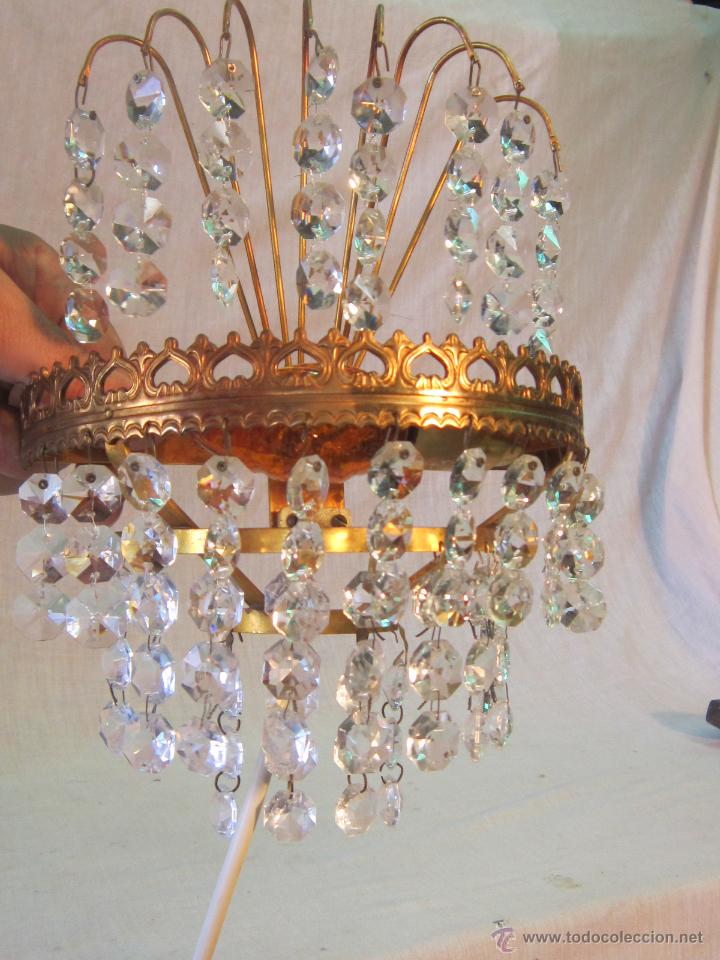Antig&uuml;edades: APLIQUE EN LATON Y CRISTAL - Foto 1