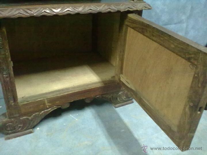 Antig&uuml;edades: MESILLA DE ROBLE TALLADO PARA RESTAURAR - Foto 8