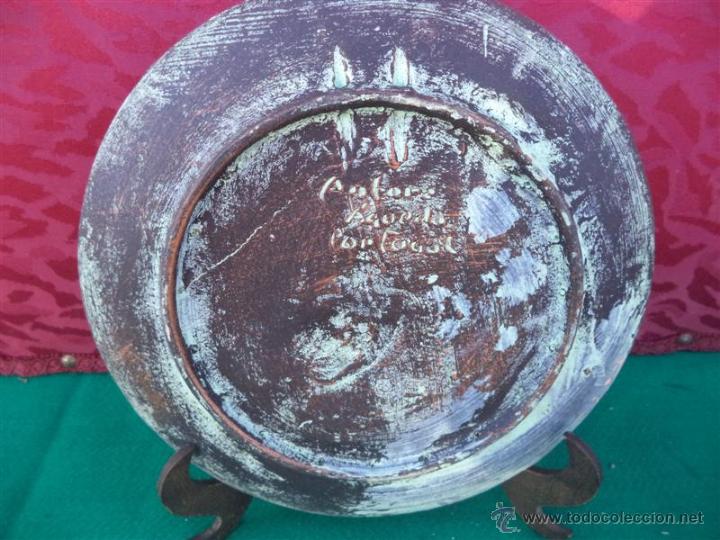 Antig&uuml;edades: plato de barro a&ntilde;os 60 - Foto 2