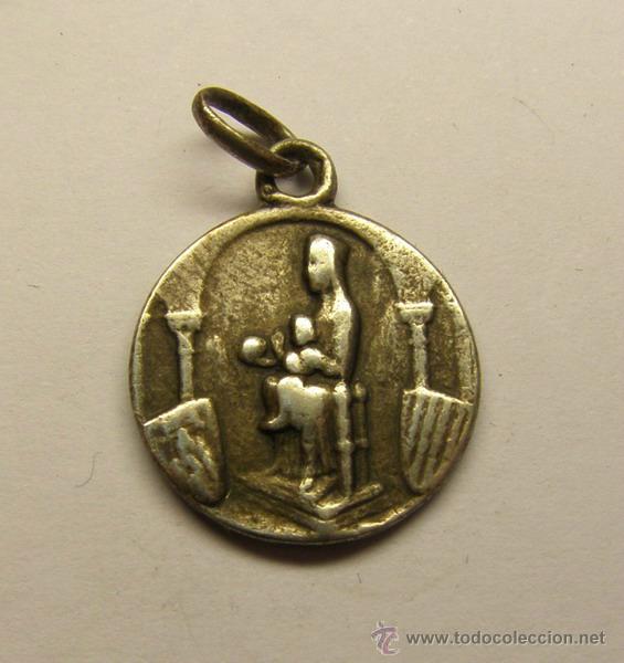 Antig&uuml;edades: Medalla religiosa de N&ordf; S&ordf; de Montserrat. - Foto 1