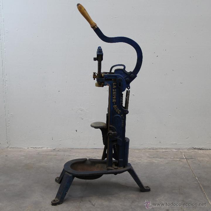 Antig&uuml;edades: ENCORCHADORA DE PRINCIPIOS DE SIGLO - Foto 1