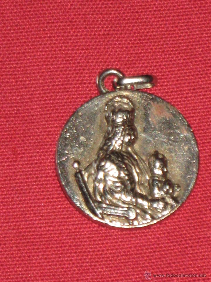 Antig&uuml;edades: MEDALLA DE 3 CMS APROX. DE LA VIRGEN DE LOS REYES DE SEVILLA - Foto 1