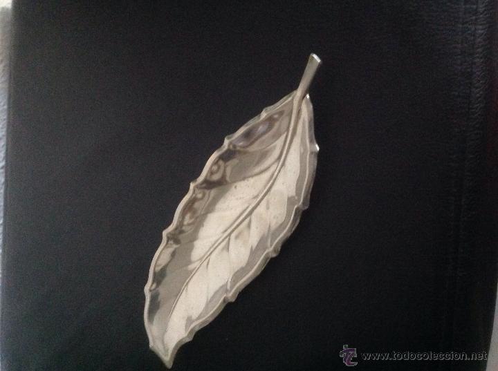 Antig&uuml;edades: Bandeja de Silverplated en forma de hoja - Foto 1